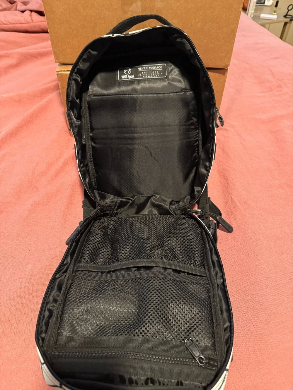 Wolfpak wolf mini